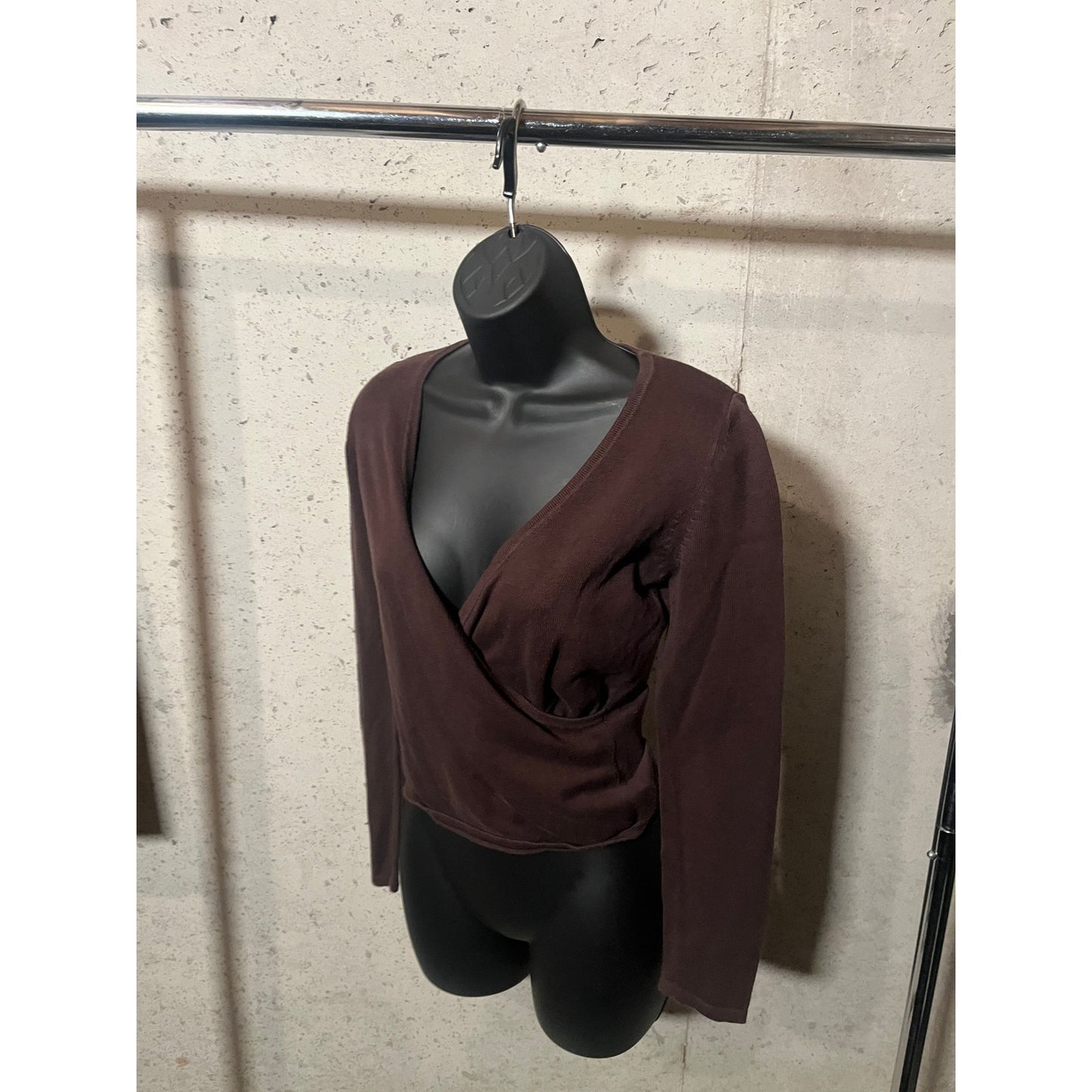 B10 Causal women brown knit Blouse Size S