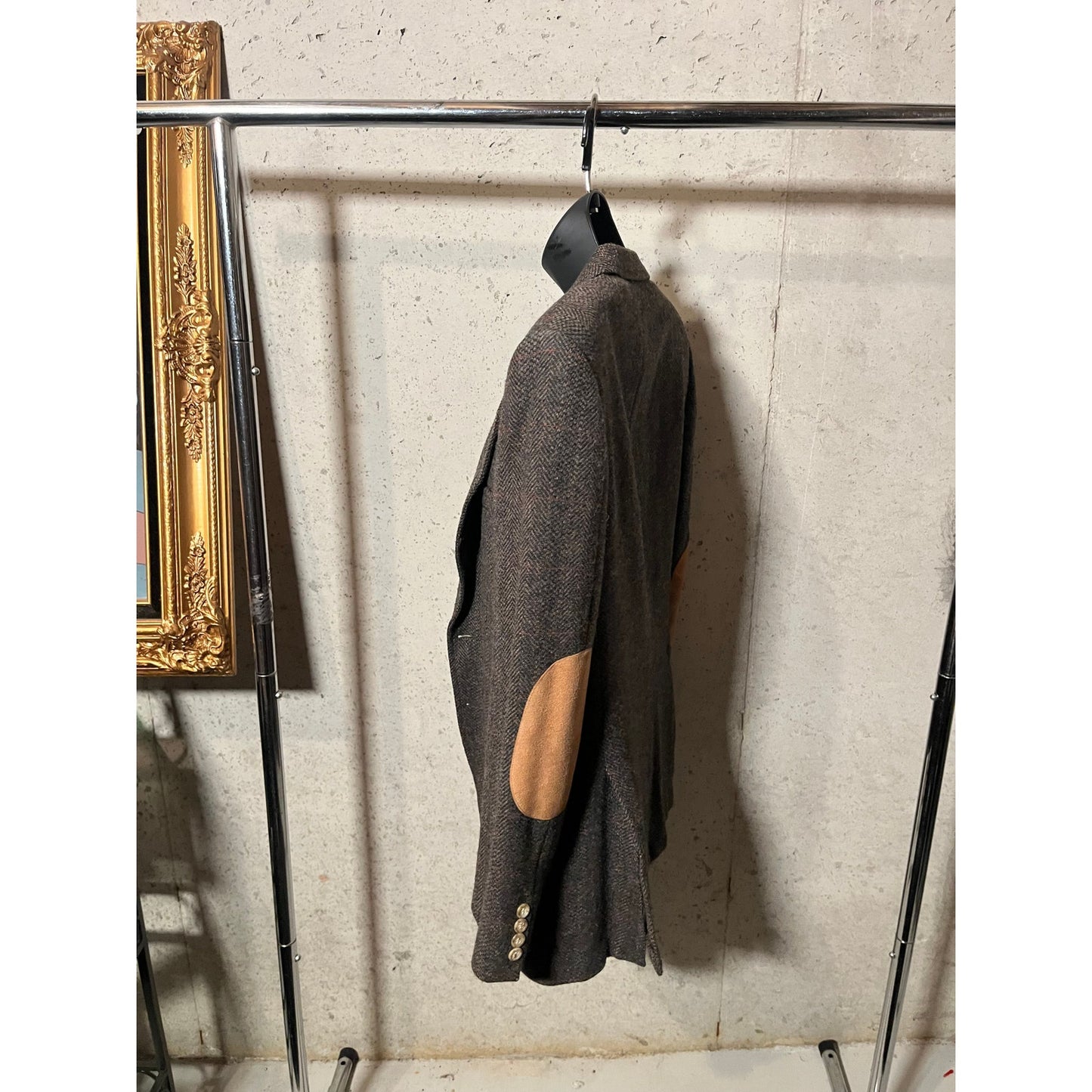 B2 Vintage Blazer With elbow patches Bachrachs Sleeve Length : 26 Length Of Jacket: 31
