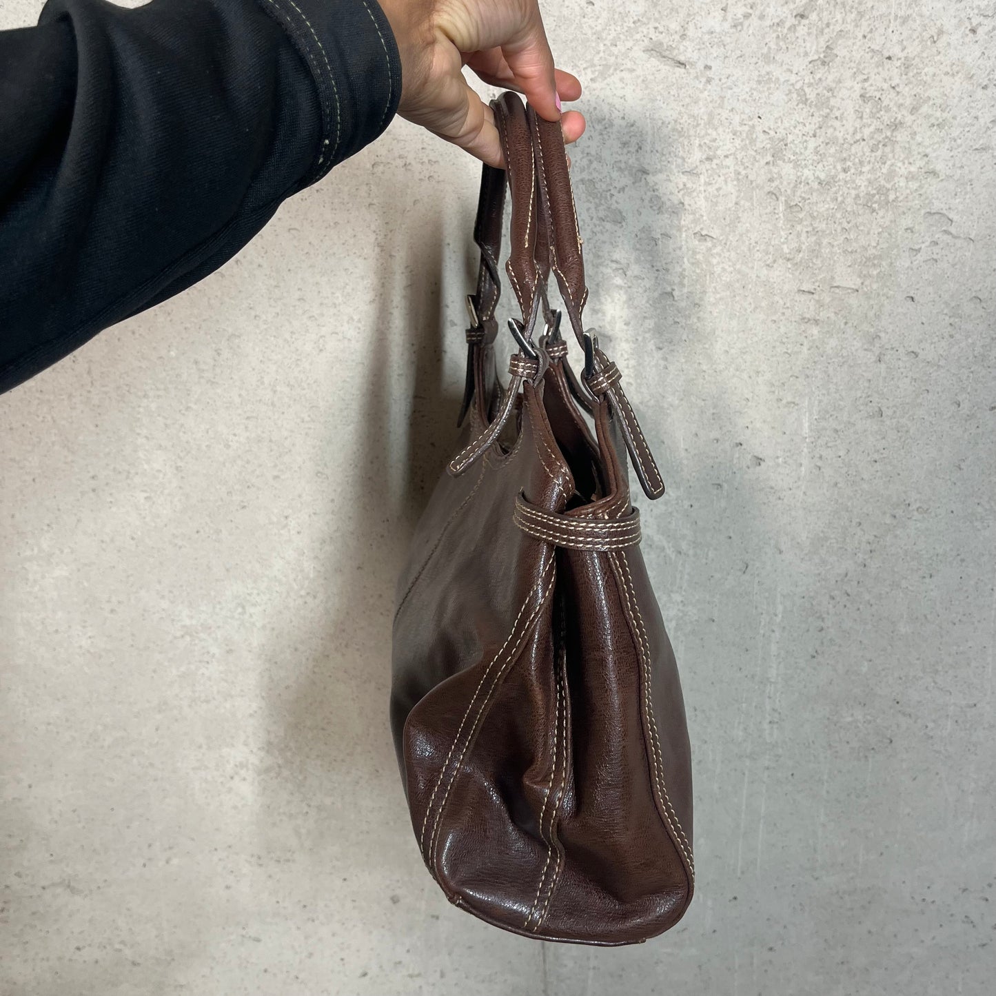 Chocolate Leather Mondani Purse