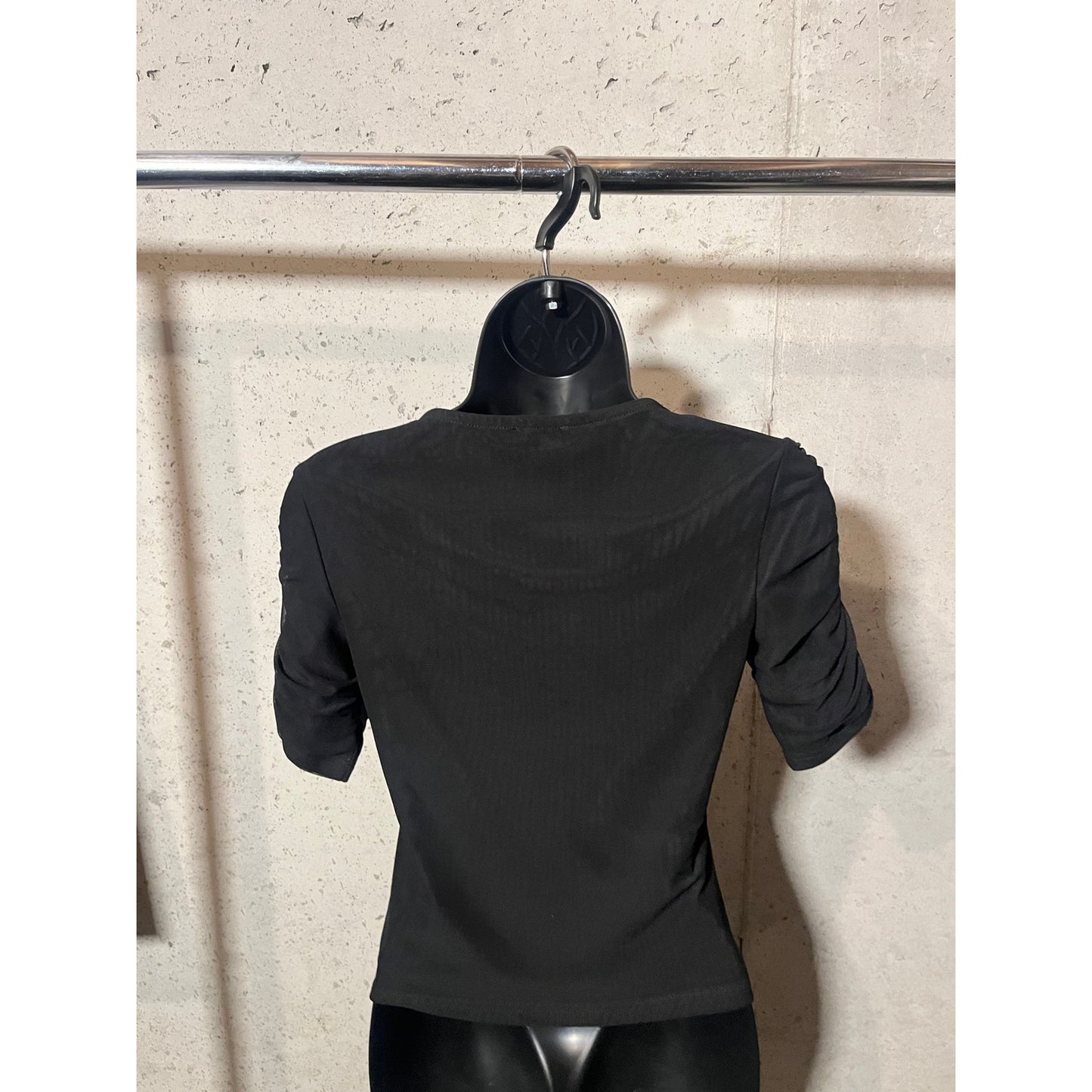 B6 Black Flower Blouse Size M